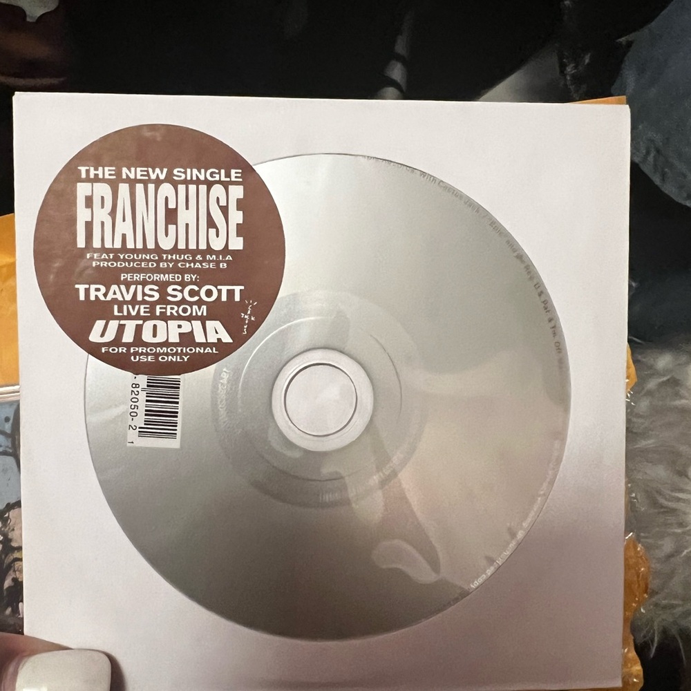 Limited edition, Travis Scott performing live at Utopia cd 💿